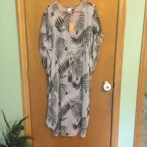 NWT Women’s‎ Kensie swimsuit cover